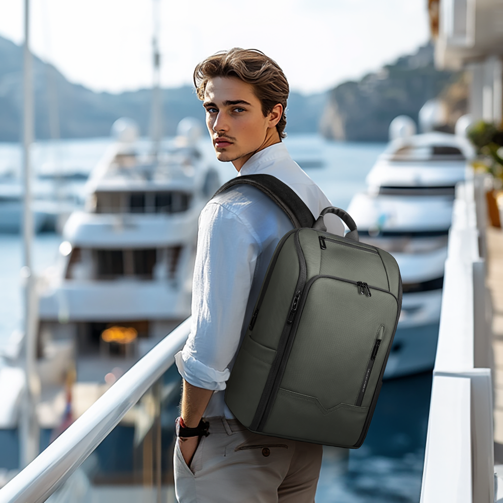 HK Business Men's Backpack 15. – Hiking Backpack Waterproof Bewertung und Preis